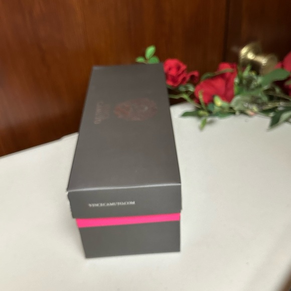 Vince Camuto empty storage shoes - Picture 8 of 9